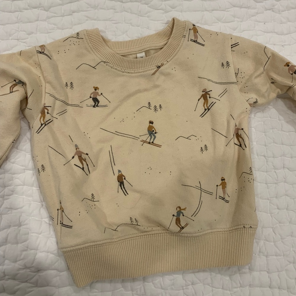 Rylee and cru ski sweatshirt